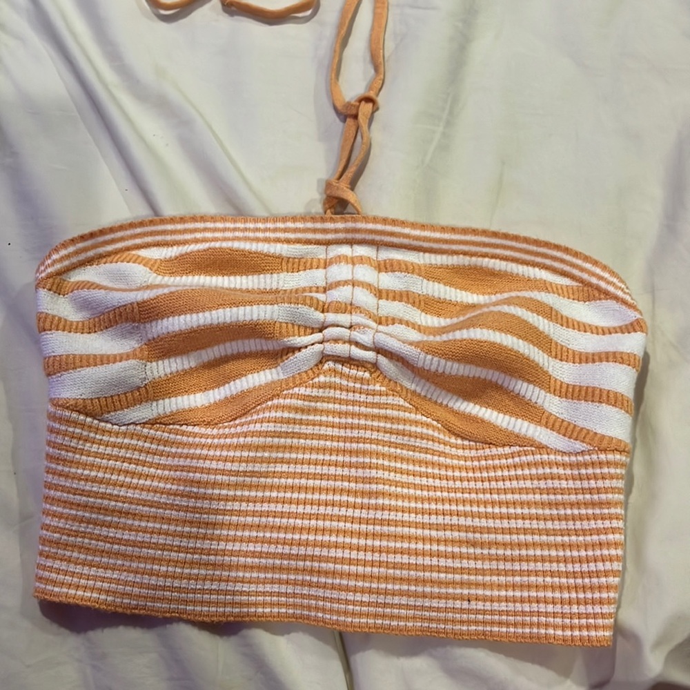 Orange stripped cute tie around the neck top.